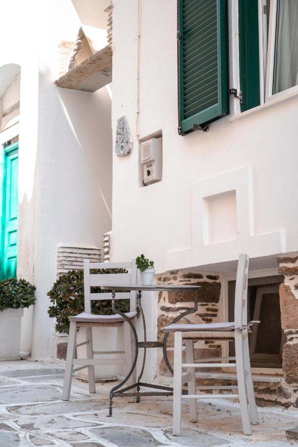 Aggelikoula Rooms Tinos Bagian luar foto