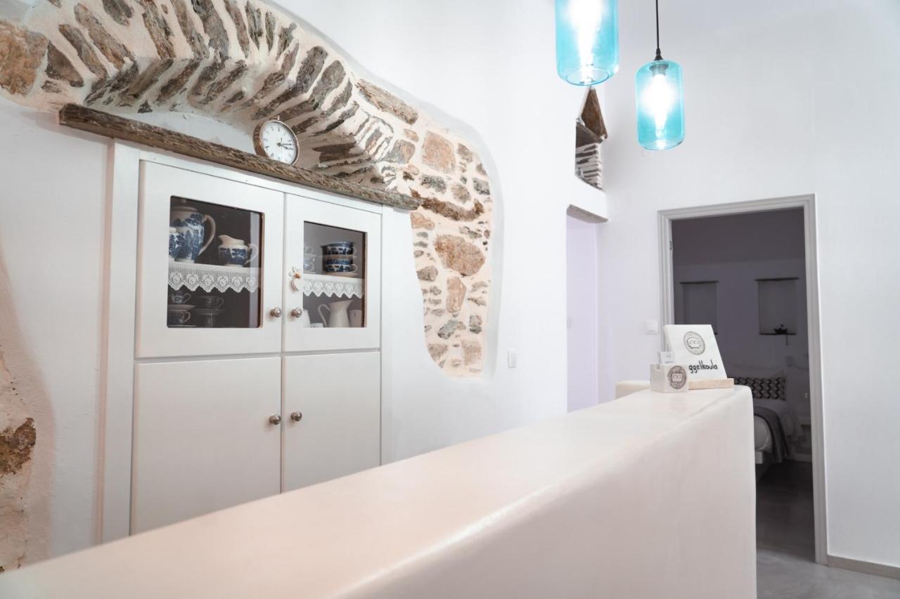 Aggelikoula Rooms Tinos Bagian luar foto